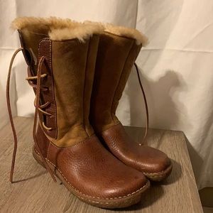 BORN shearling lined leather lace up winter boots size 7